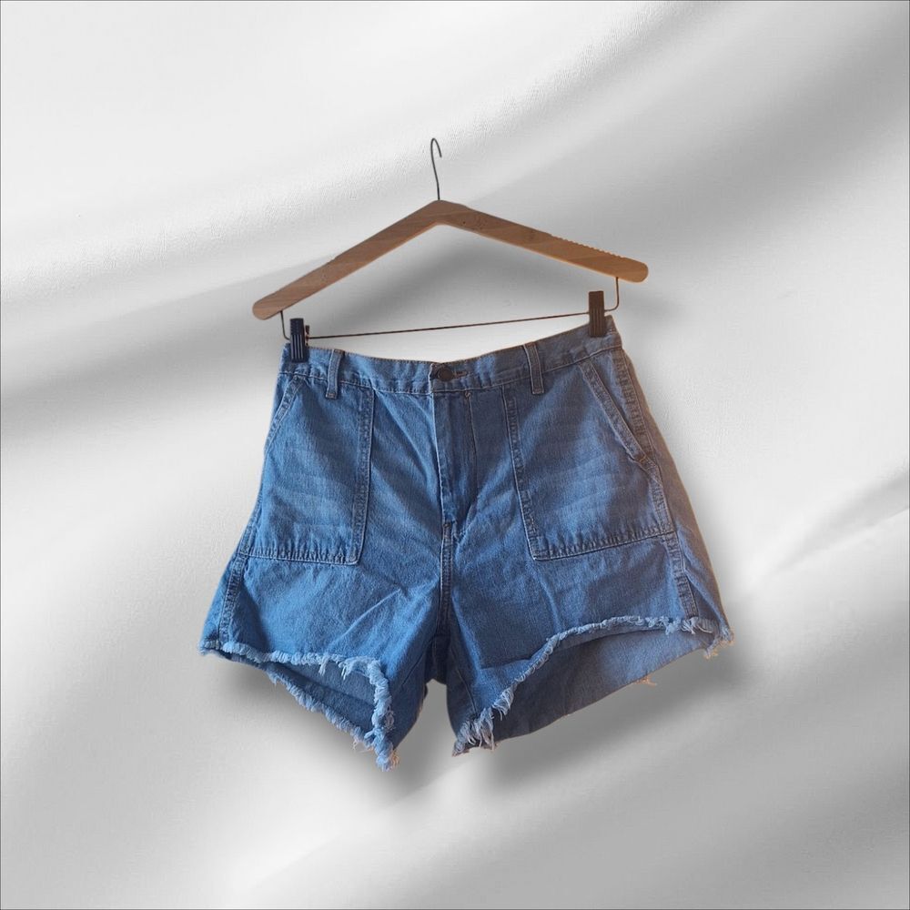 Cherokee Blue Denim Women's Shorts Size Medium